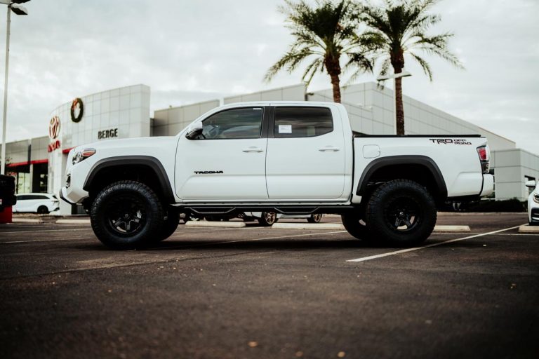 Tacoma stage3 white trd offroad DSC01488